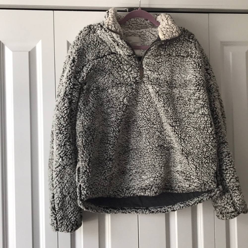 Thread and Supply Wubby Pullover Charcoal